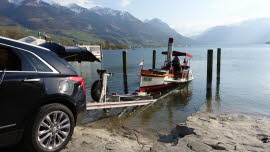 0055 08-04-2020 Sarnen, Liberty Belle mit Cadillac auswassern