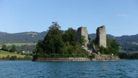 0179 21-08-2020 Rundfahrt zur Staumauer, Blick auf Insel Ruine de la Tour