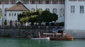 0346 12-09-2021 DB St Urs, Penelope und Dampfhans bei Anliegestelle Altes Spital